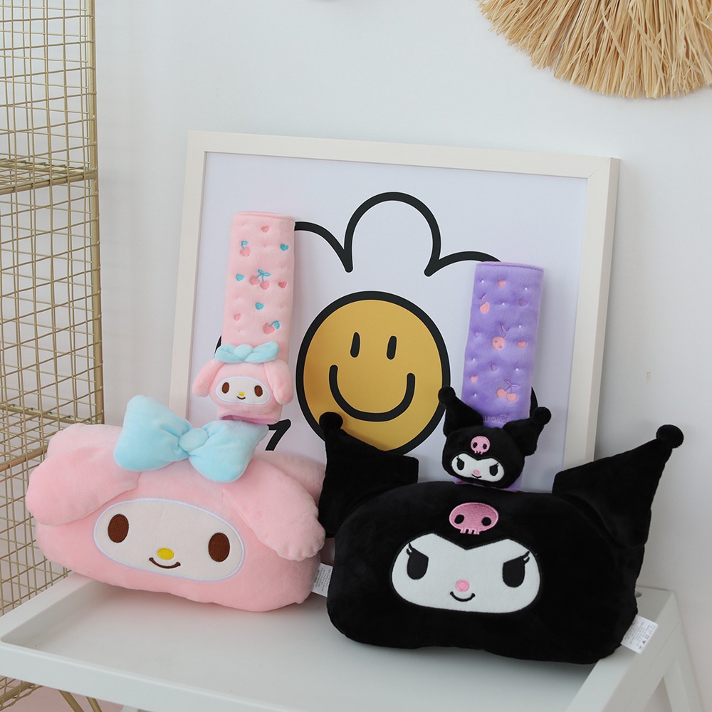 Japanese Lifestyle Goods - Cuscino per Poggiatesta Auto Kawaii Kuromi,